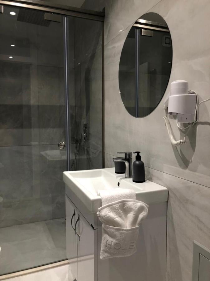 New Prishtina Luxury Rooms Prishtinë Ngoại thất bức ảnh