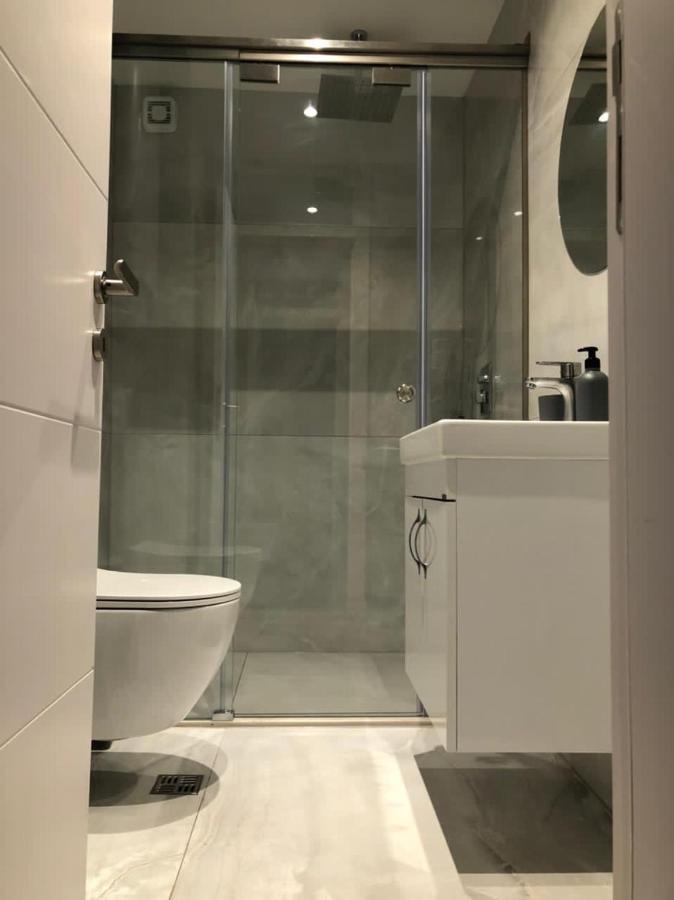 New Prishtina Luxury Rooms Prishtinë Ngoại thất bức ảnh